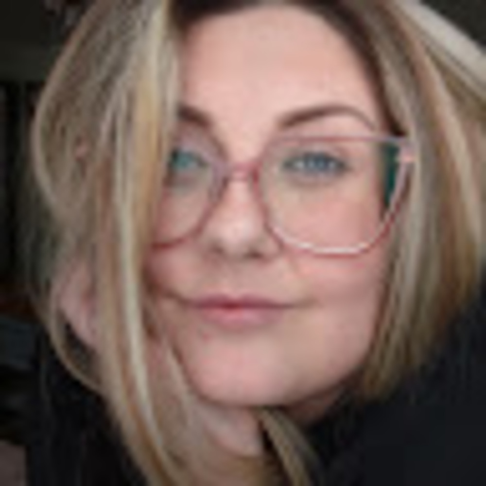 Meet your Posher, Leighanne